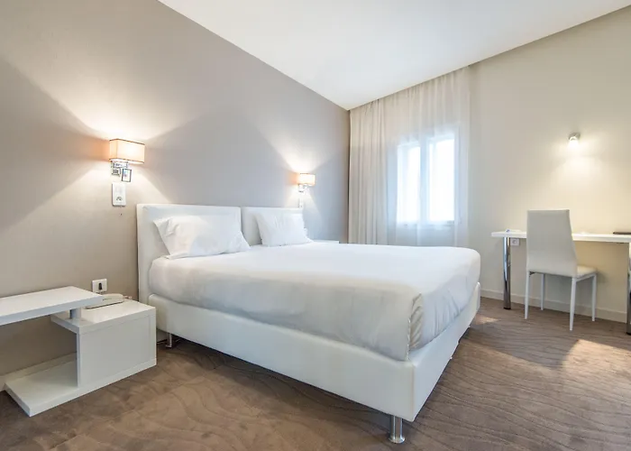 Ξενοδοχείο Ligure 3*