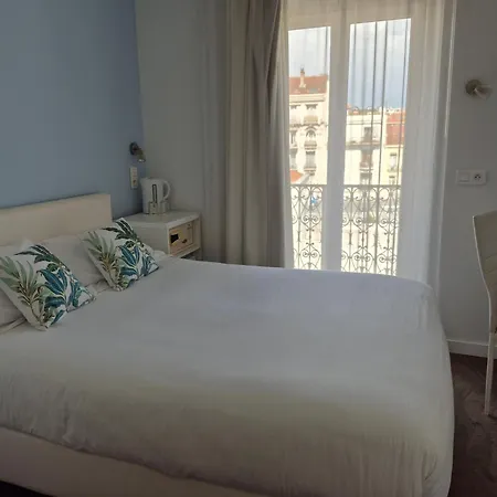 Ligure Szálloda